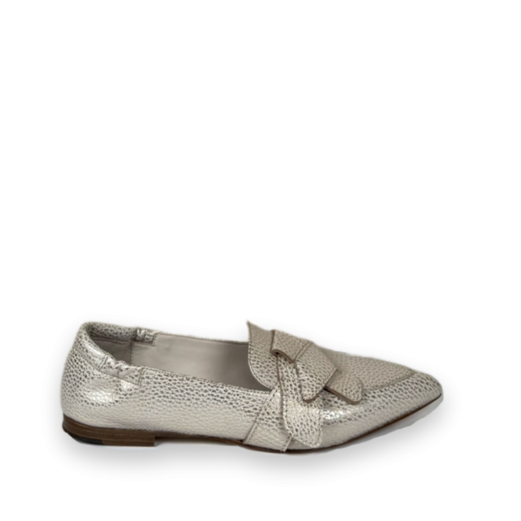 via vai lola rayne ballerina s off white bp 3ts 89v syctak