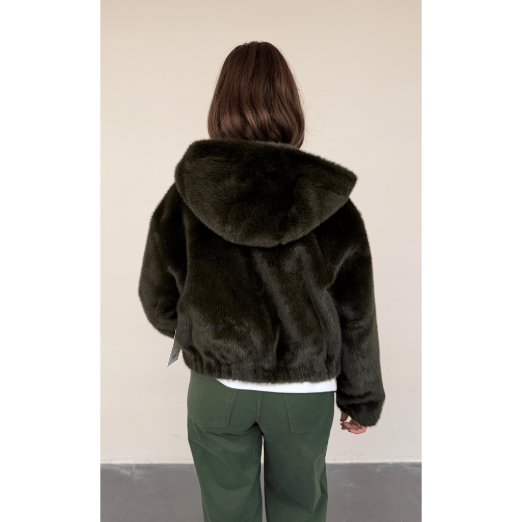 blonde no 8 luisa jas groen bp 52o afb tma92b