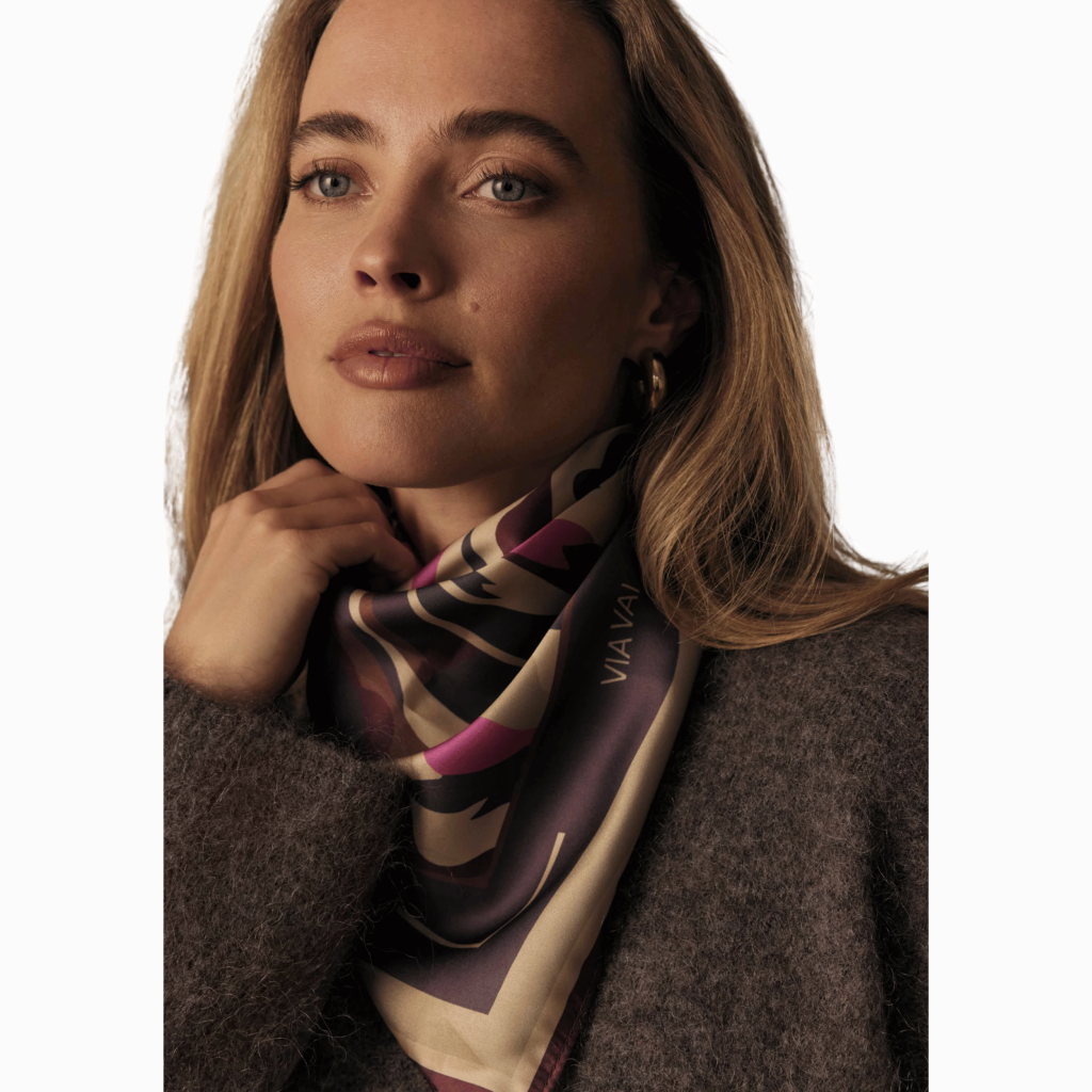 via vai lilo sofia shawl multi bp 5ag ad3 tm8ci1